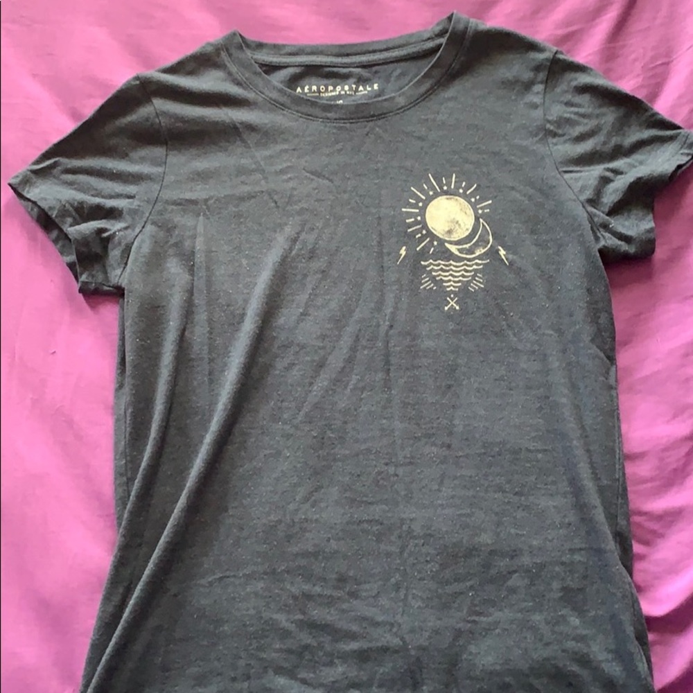 Aeropostale White decal T-shirt